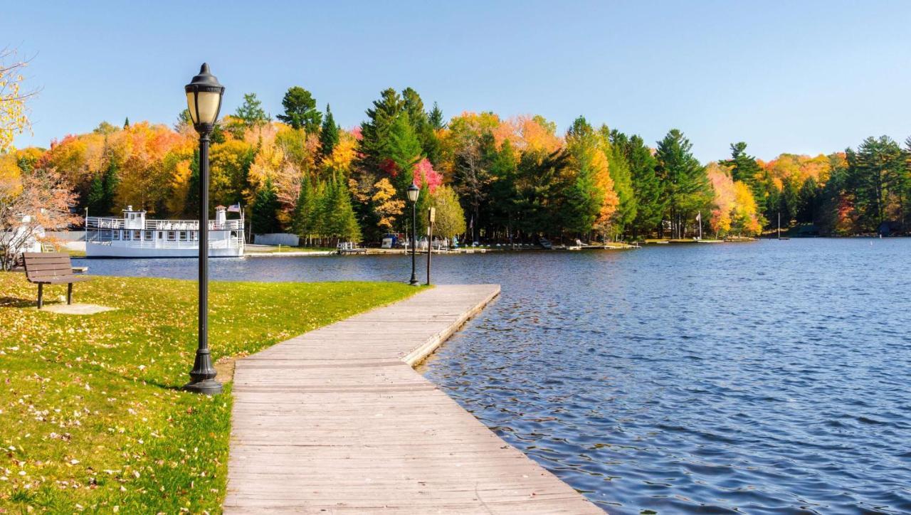 Adirondack Lodge