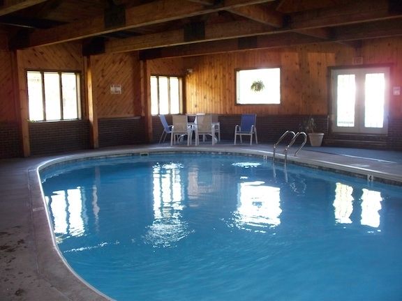 Lodge Adirondack